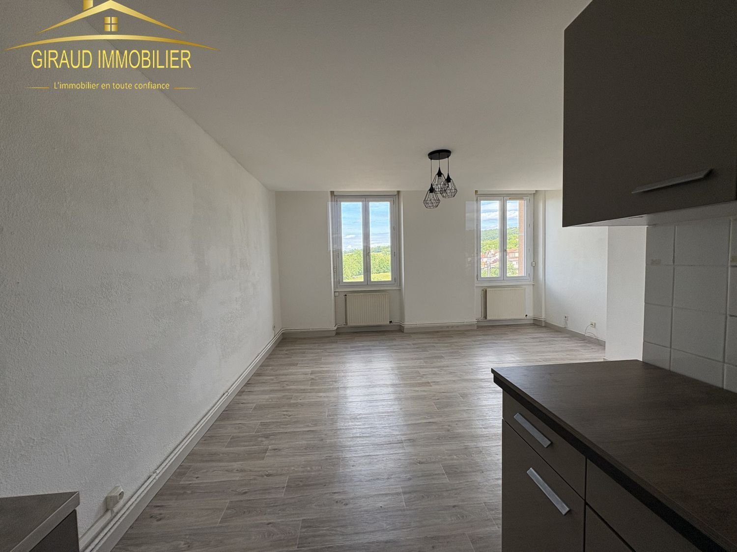 Appartement à louer, 58m², Saint-Denis-de-Cabanne