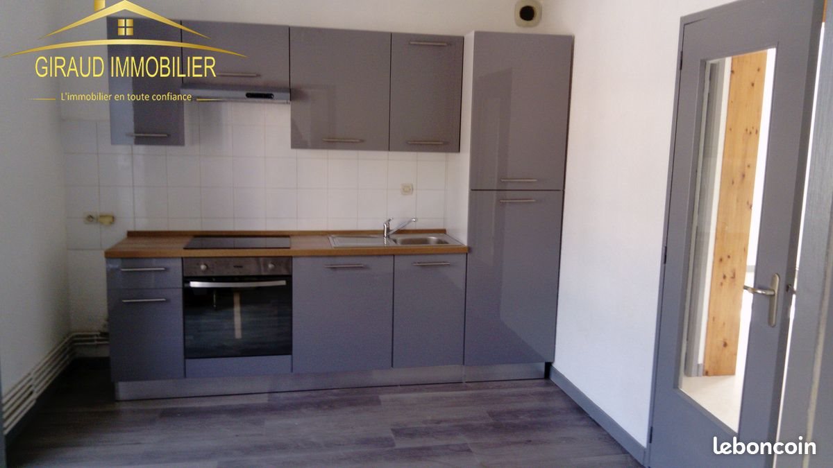 Appartement à louer, 71m², Charlieu