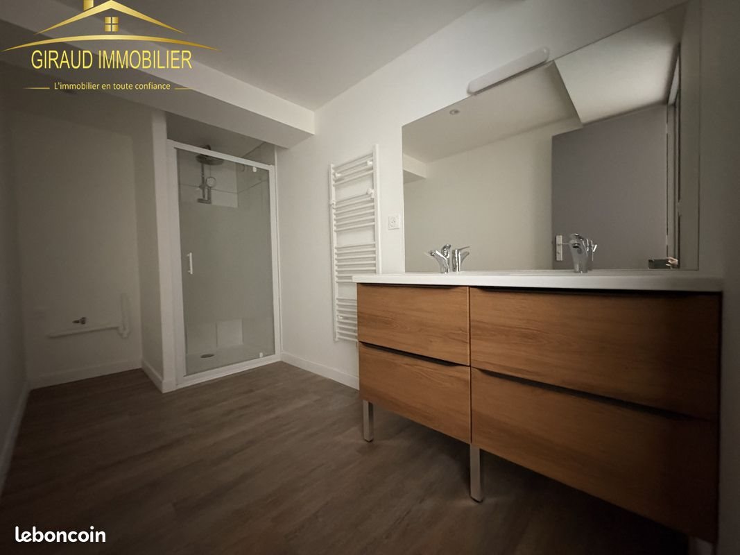 Appartement à louer, 53m², Charlieu
