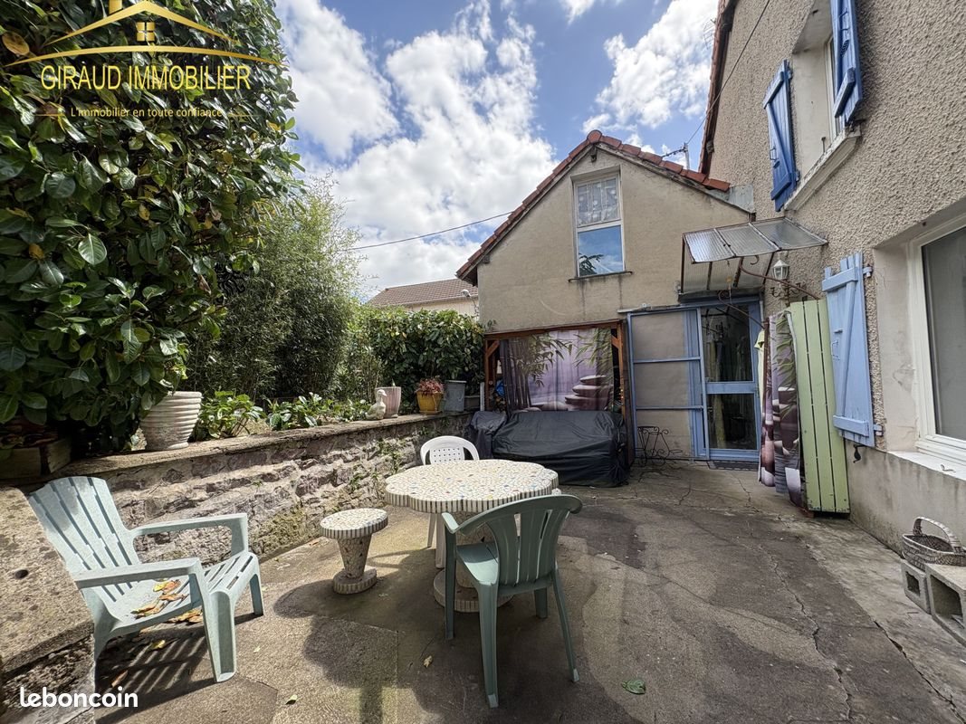 Appartement à vendre, 111m², Chauffailles