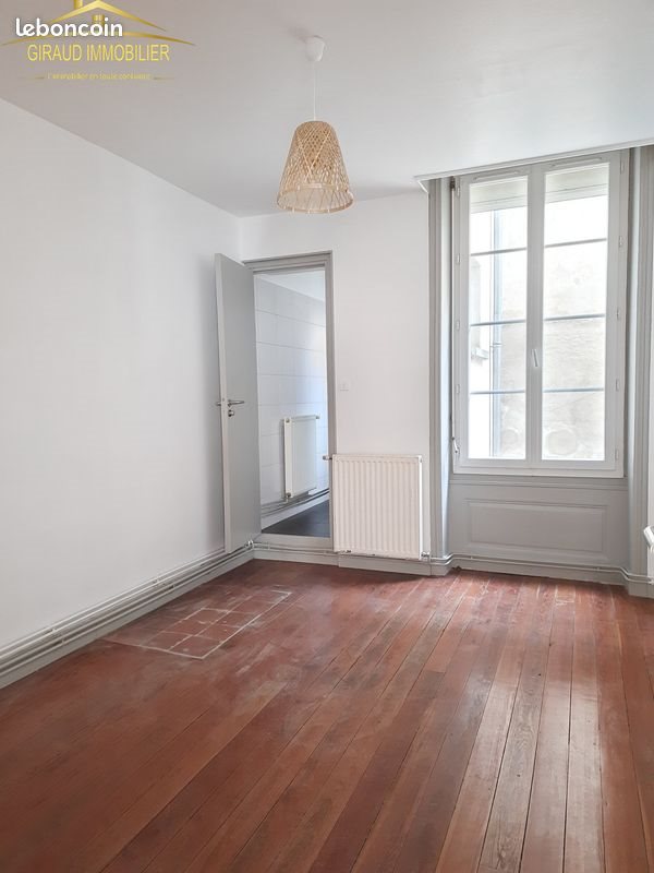 Appartement à vendre, 44m², Charlieu