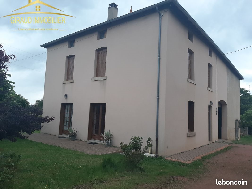 Maison à vendre, 126m², Charlieu