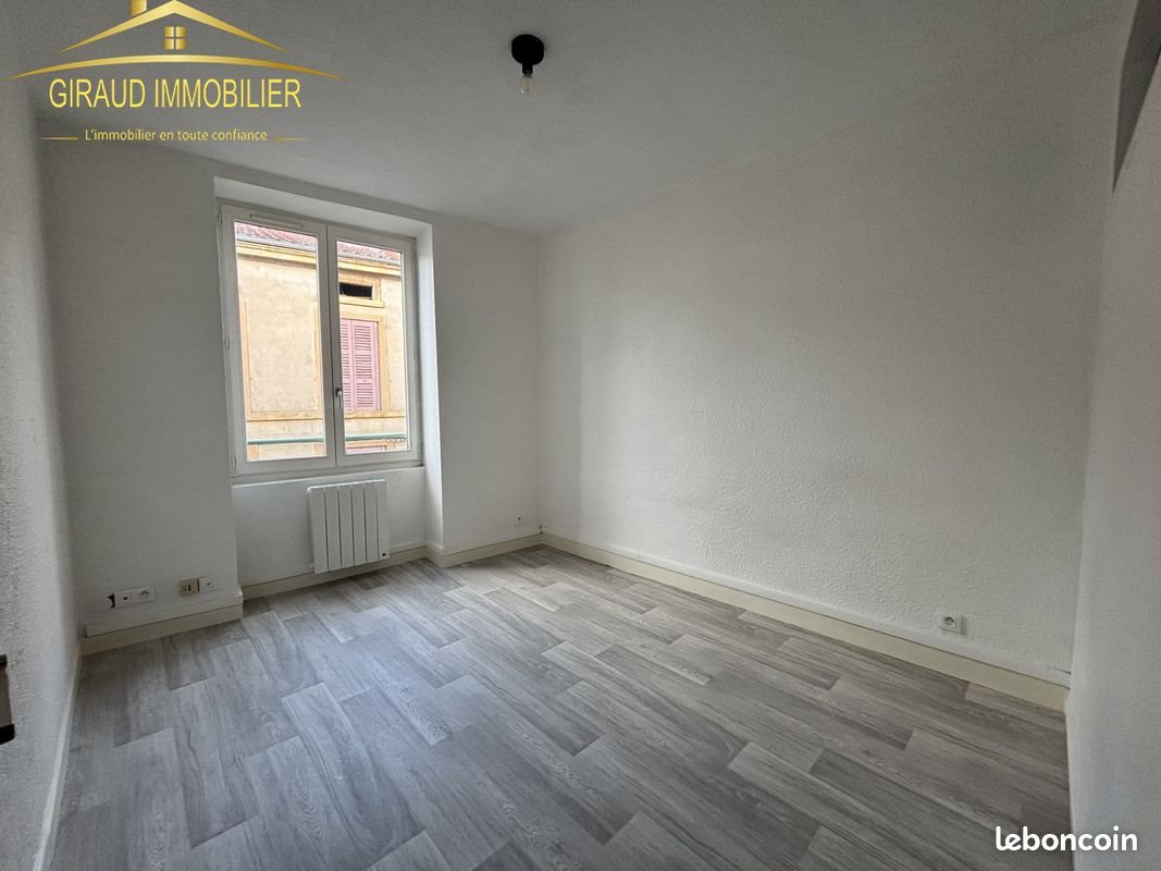 Appartement à louer, 50m², Charlieu