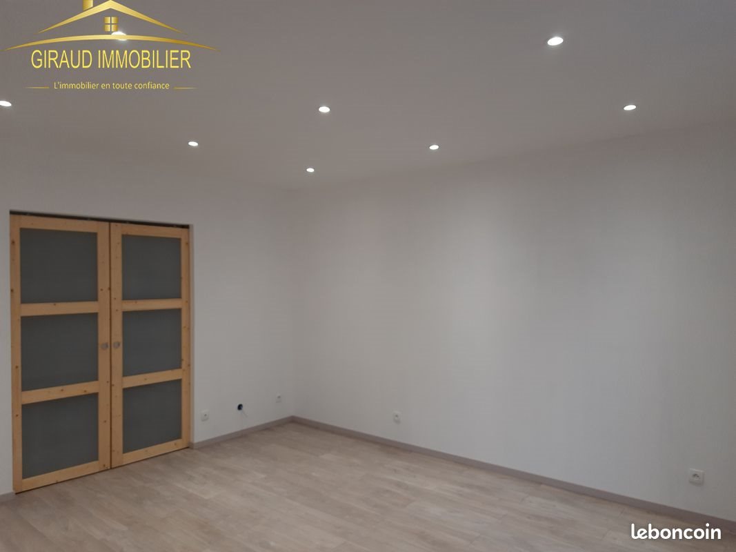 Appartement à louer, 46m², Charlieu