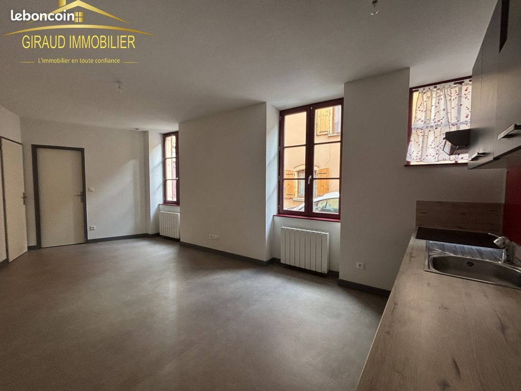Appartement à louer, 33m², Charlieu