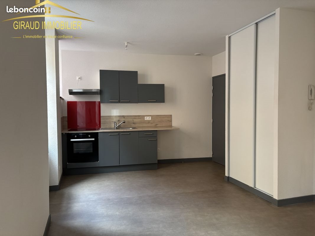Appartement à louer, 33m², Charlieu