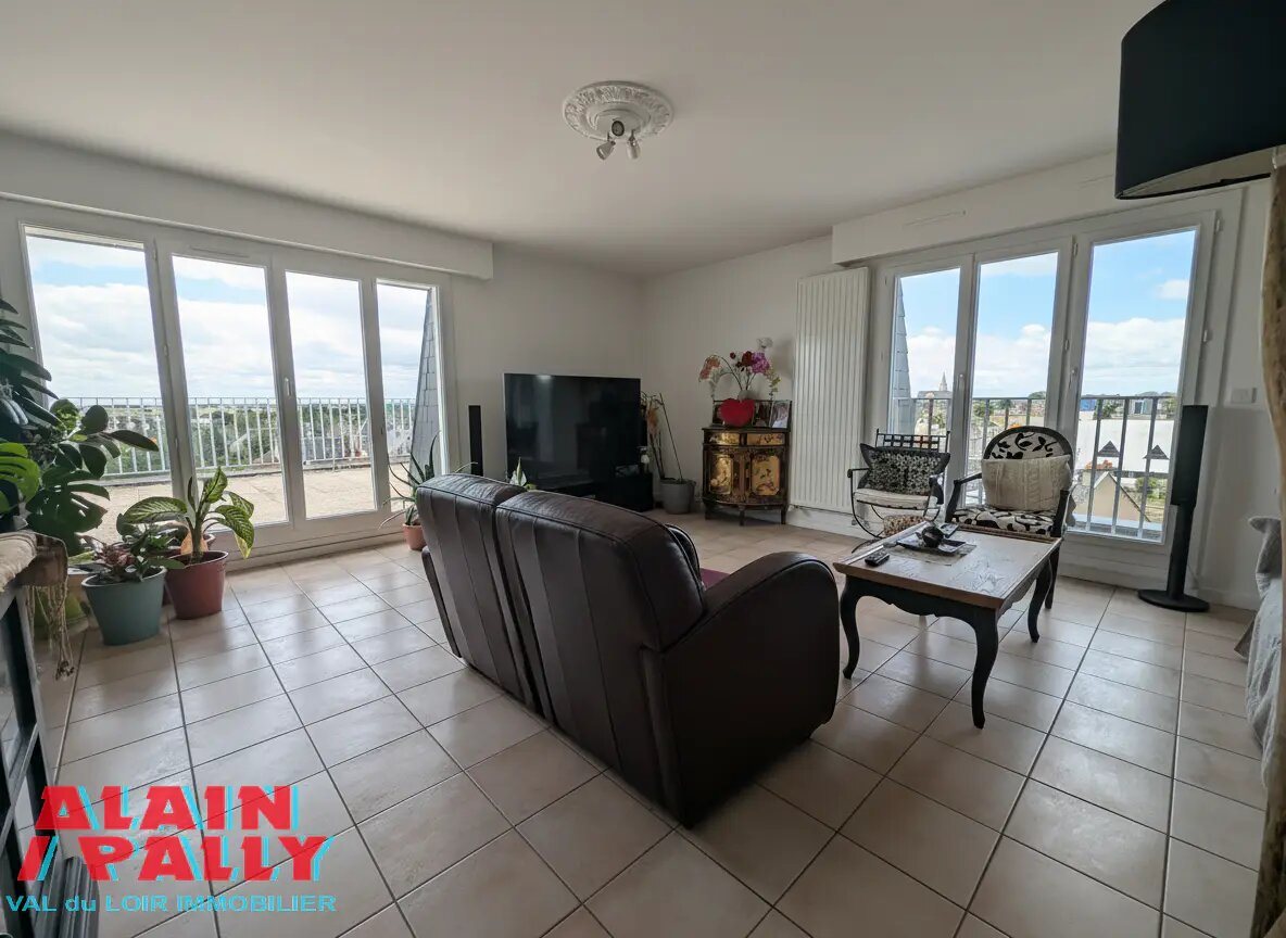 Appartement à vendre, 136m², Châteaudun