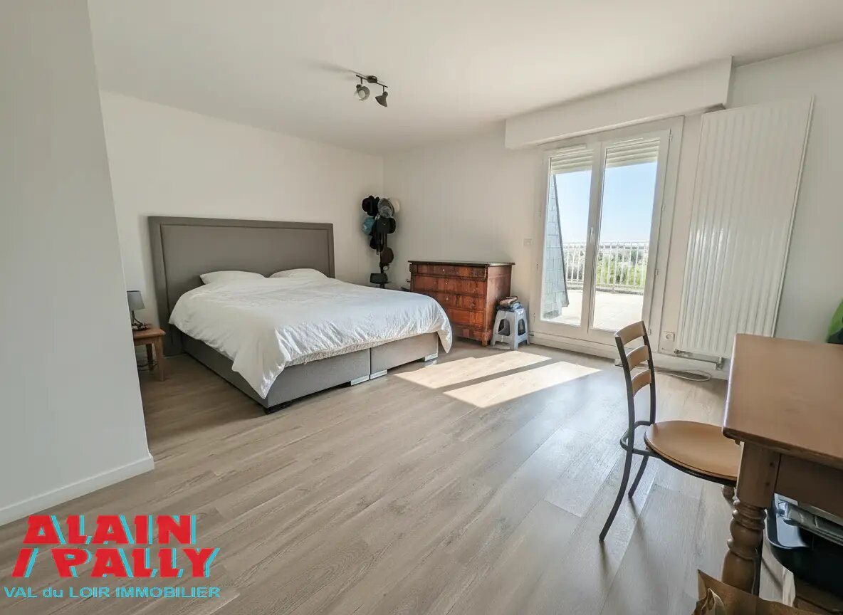 Appartement à vendre, 136m², Châteaudun