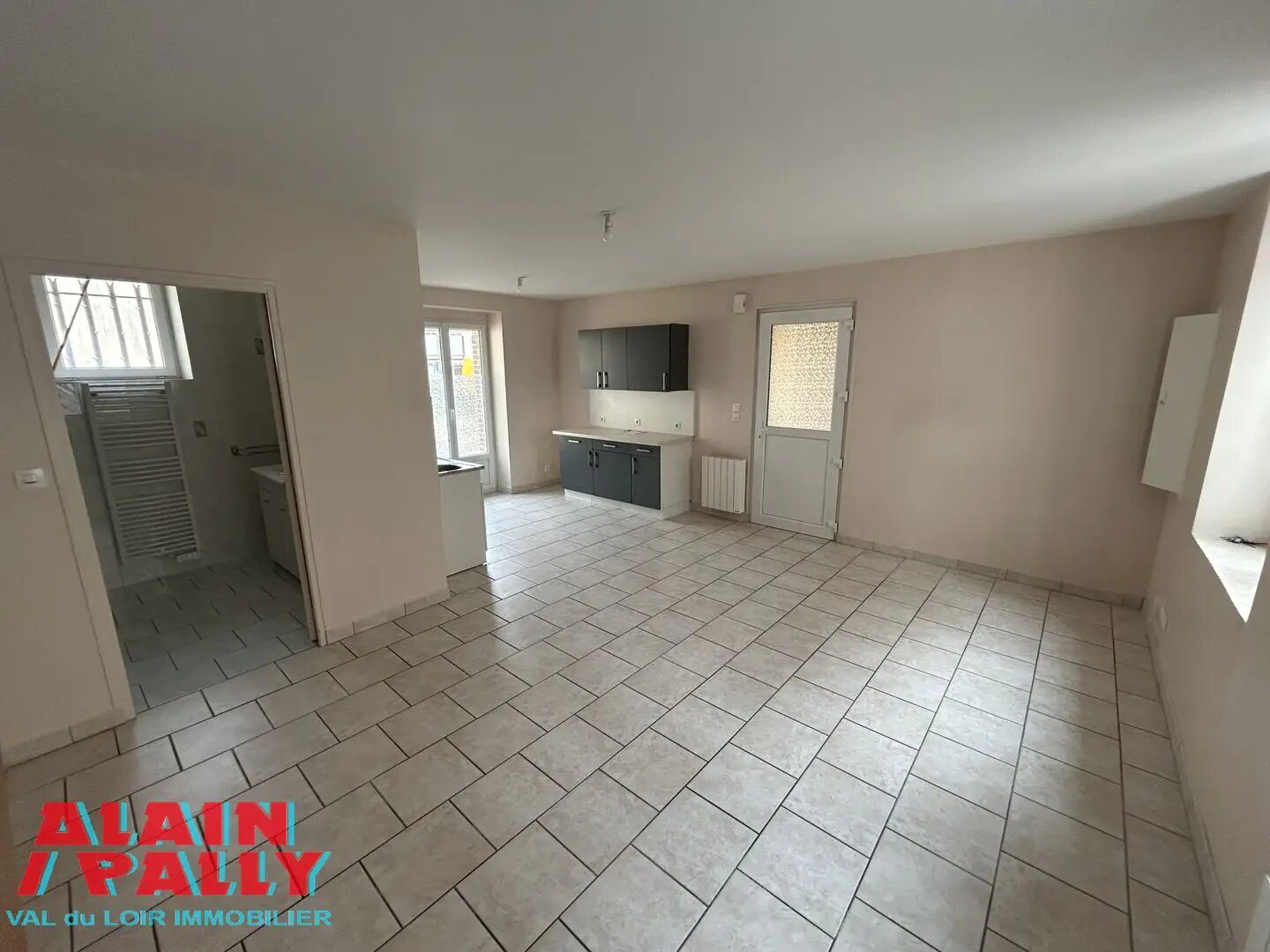Appartement à louer, 57m², Bonneval
