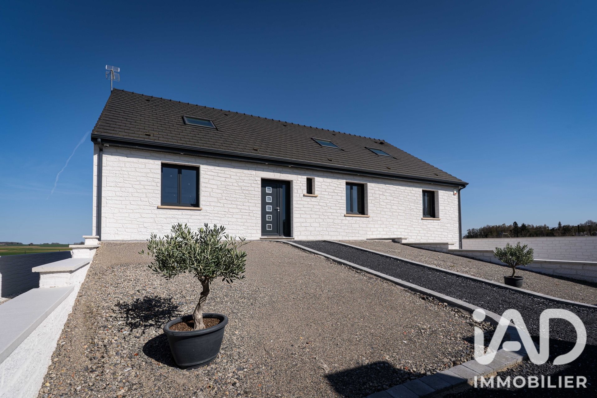 Maison à louer, 270m², Montescourt-Lizerolles