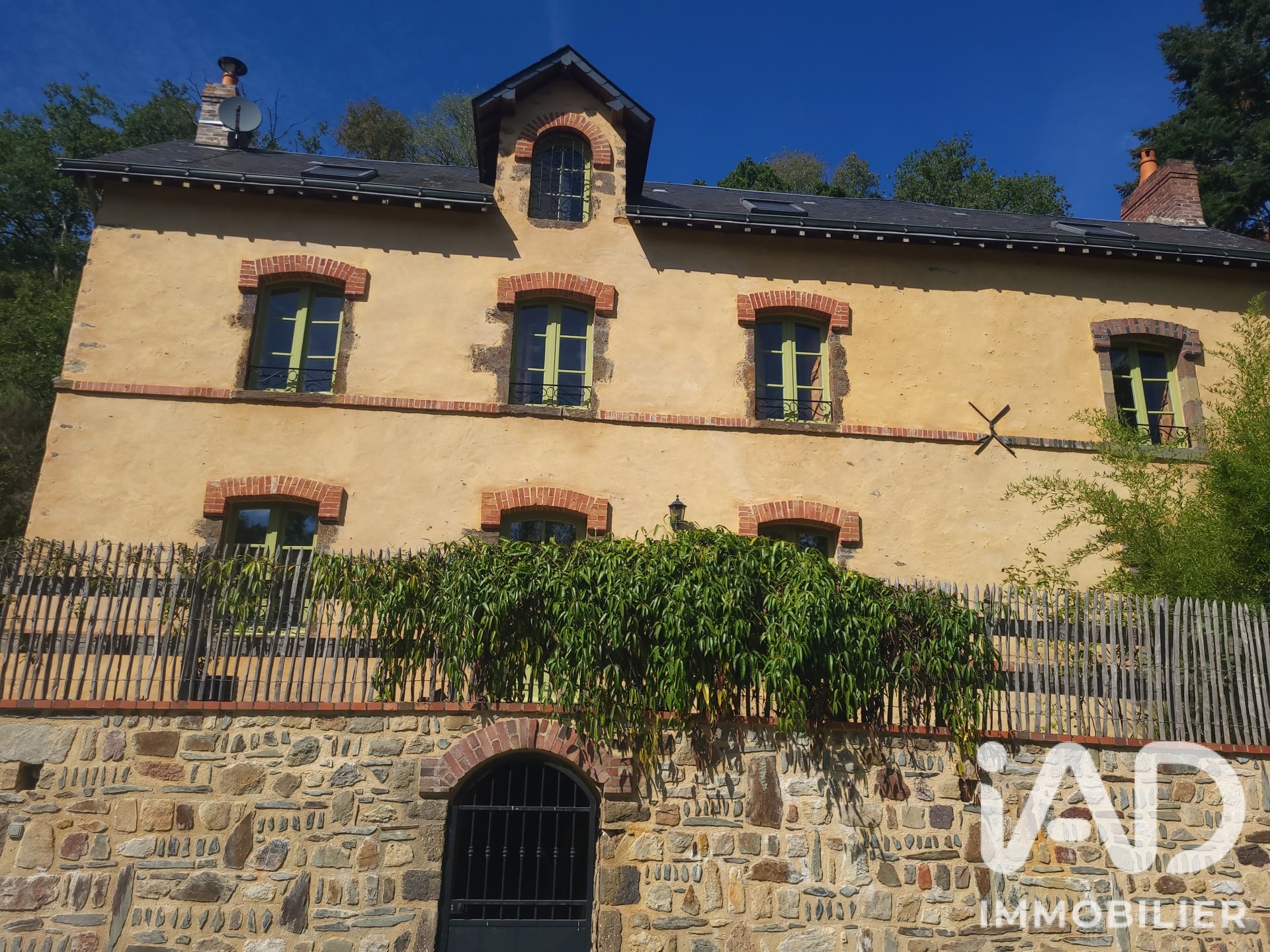 Maison à vendre, 189m², Douillet
