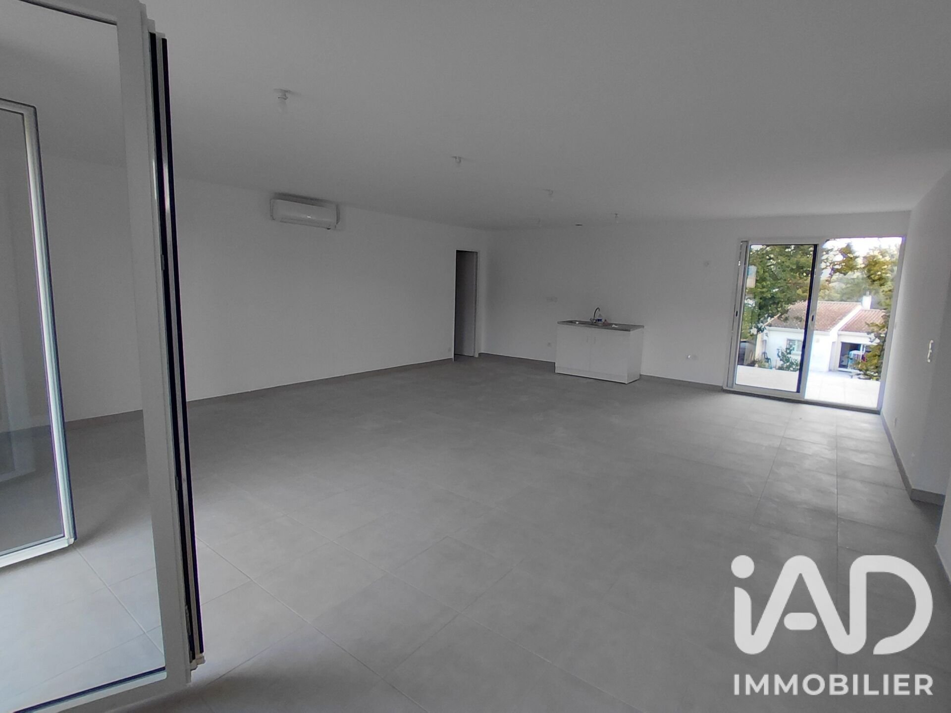Maison à vendre, 97m², Saint-Ciers-du-Taillon