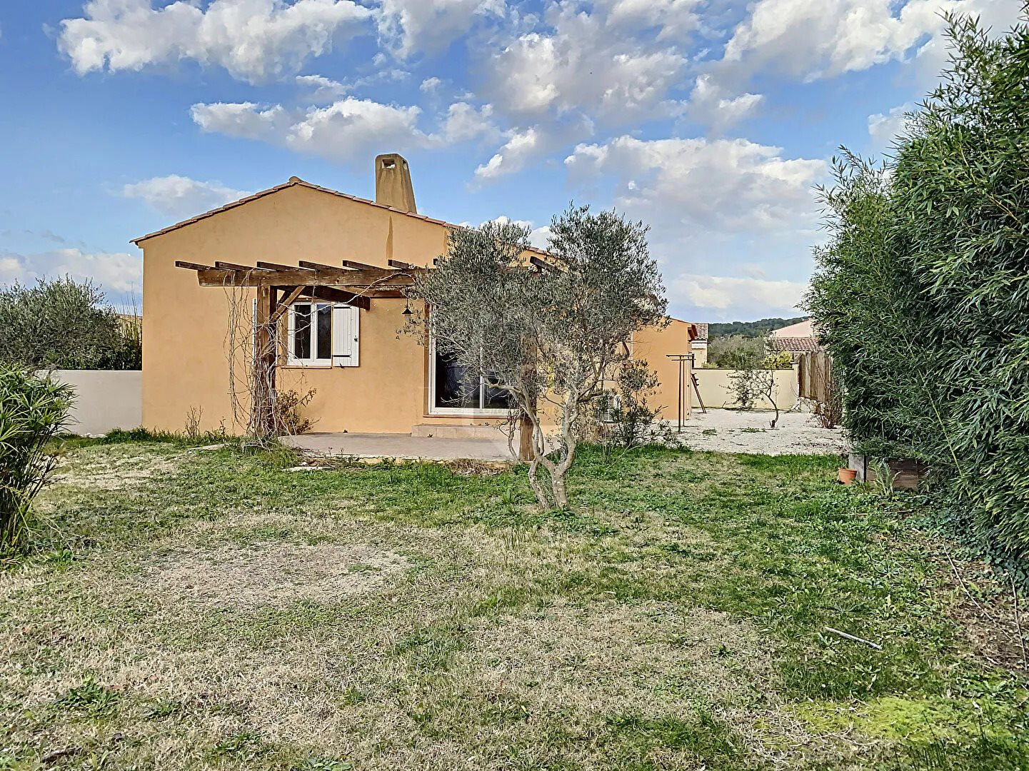 Maison à louer, 86m², Velaux
