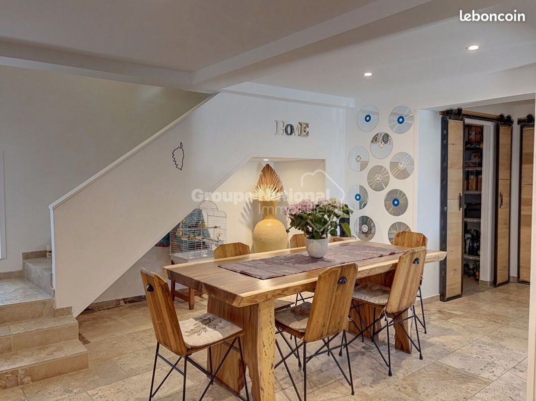 Maison à louer, 113m², La Fare-les-Oliviers