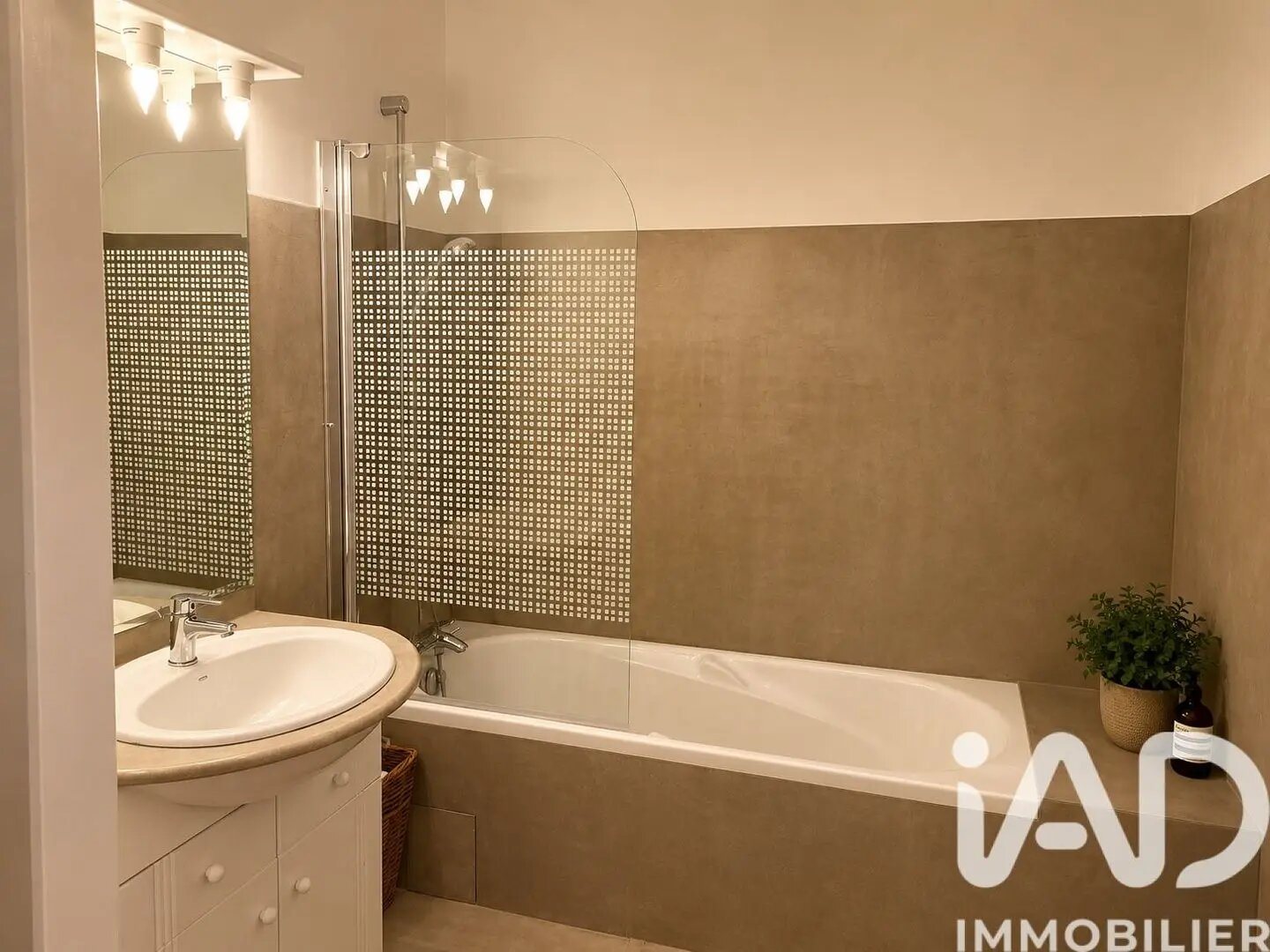Appartement à vendre, 74m², Saintes
