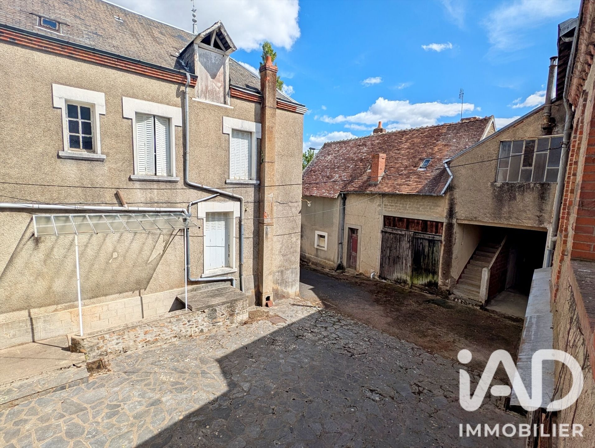 Maison à vendre, 518m², Cluis