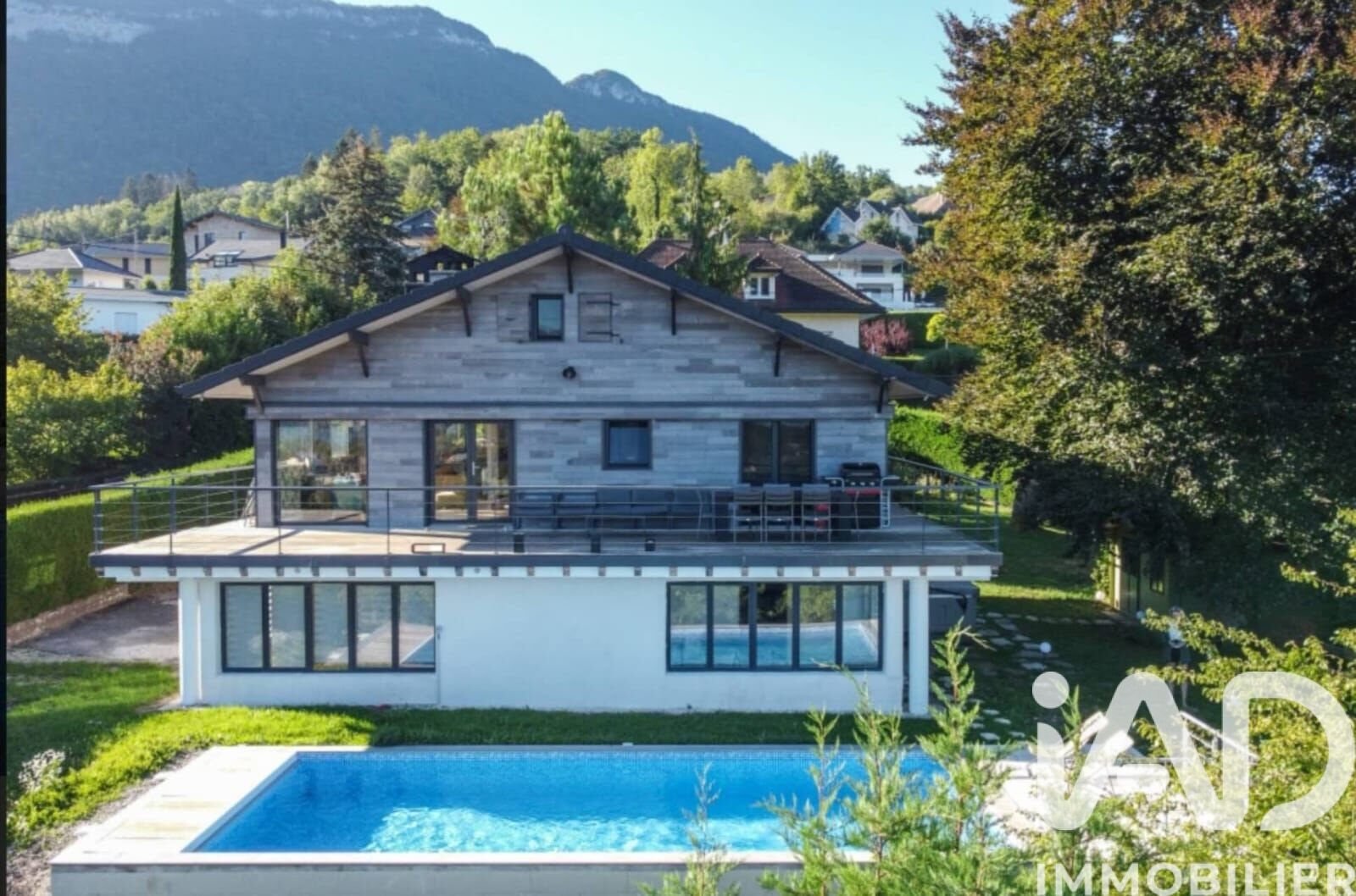 Maison à vendre, 197m², Saint-Jorioz