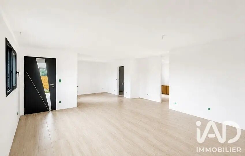 Maison à vendre, 105m², Bains-sur-Oust