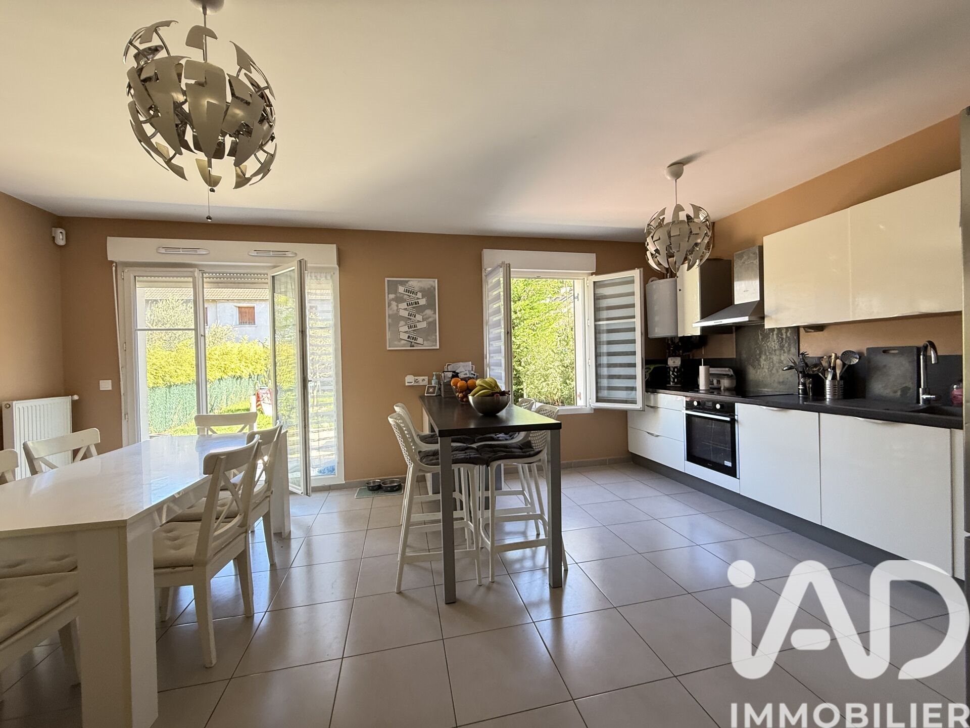 Maison à vendre, 92m², Santeny