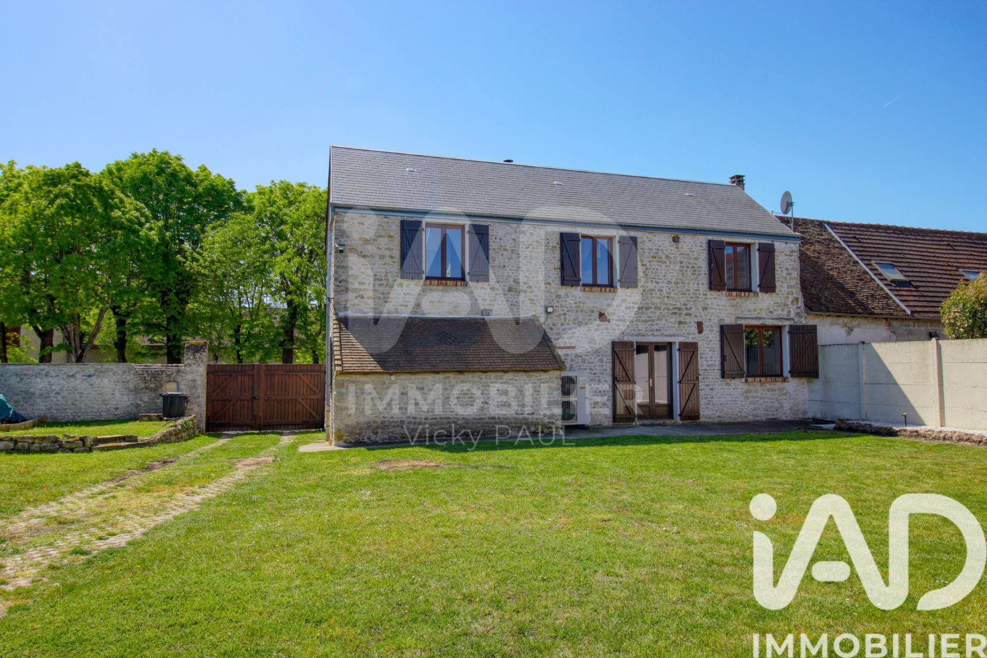Maison à vendre, 141m², Courcelles-le-Roi