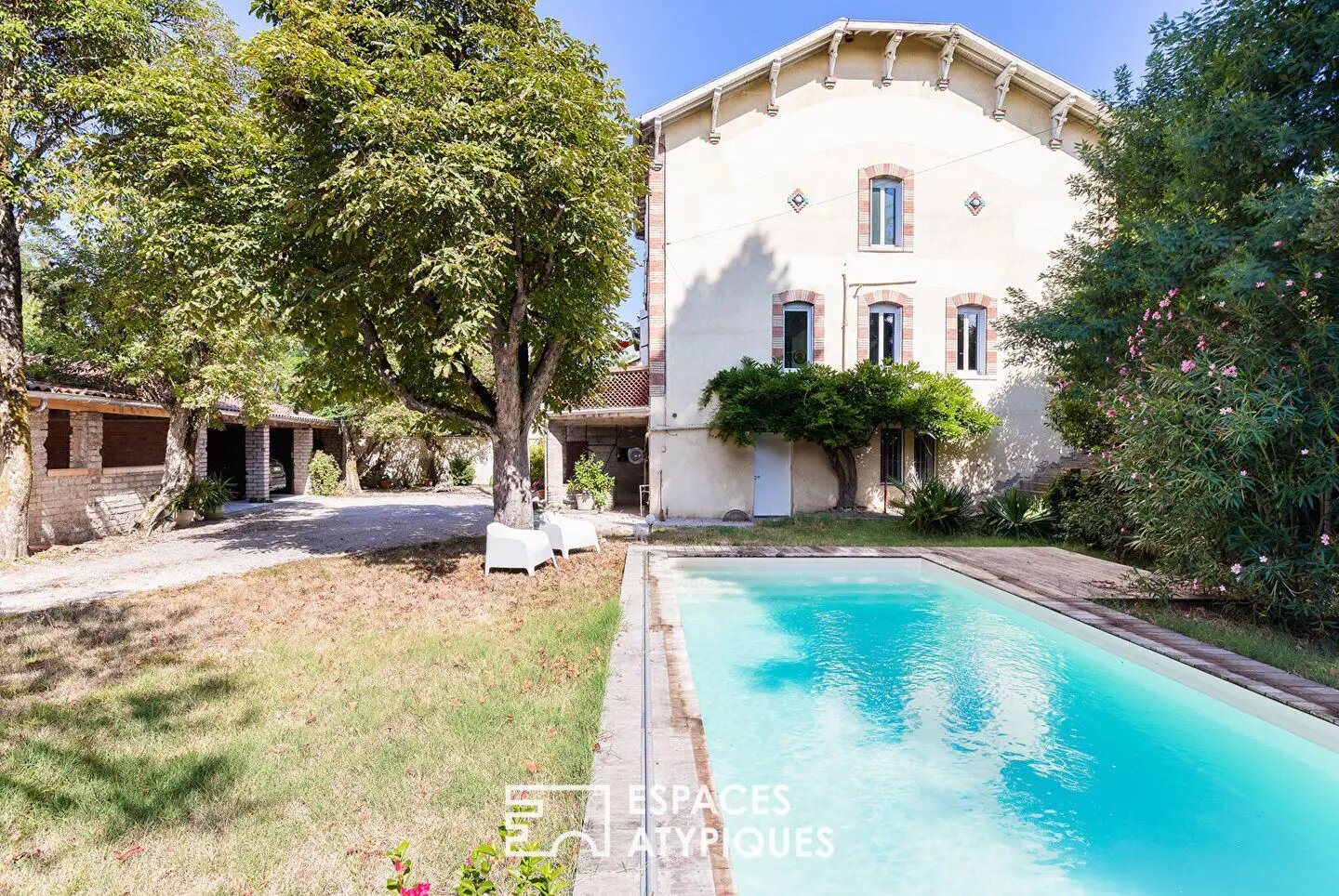 Maison à vendre, 254m², Coufouleux