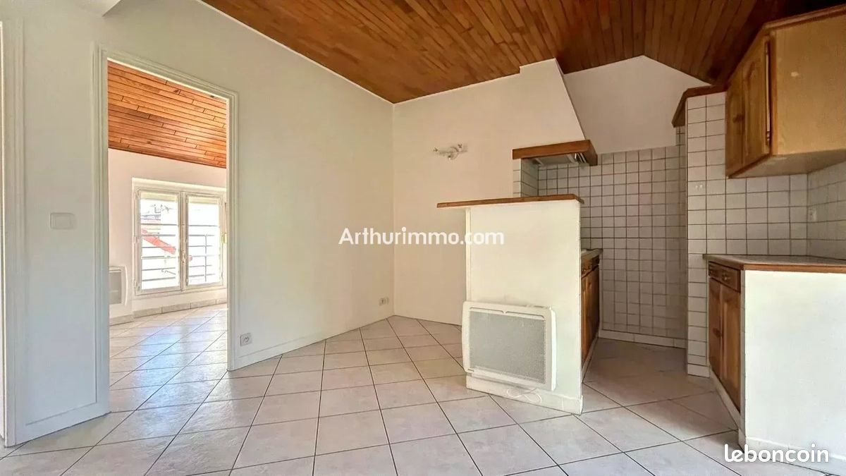 Appartement à louer, 26m², Sucy-en-Brie