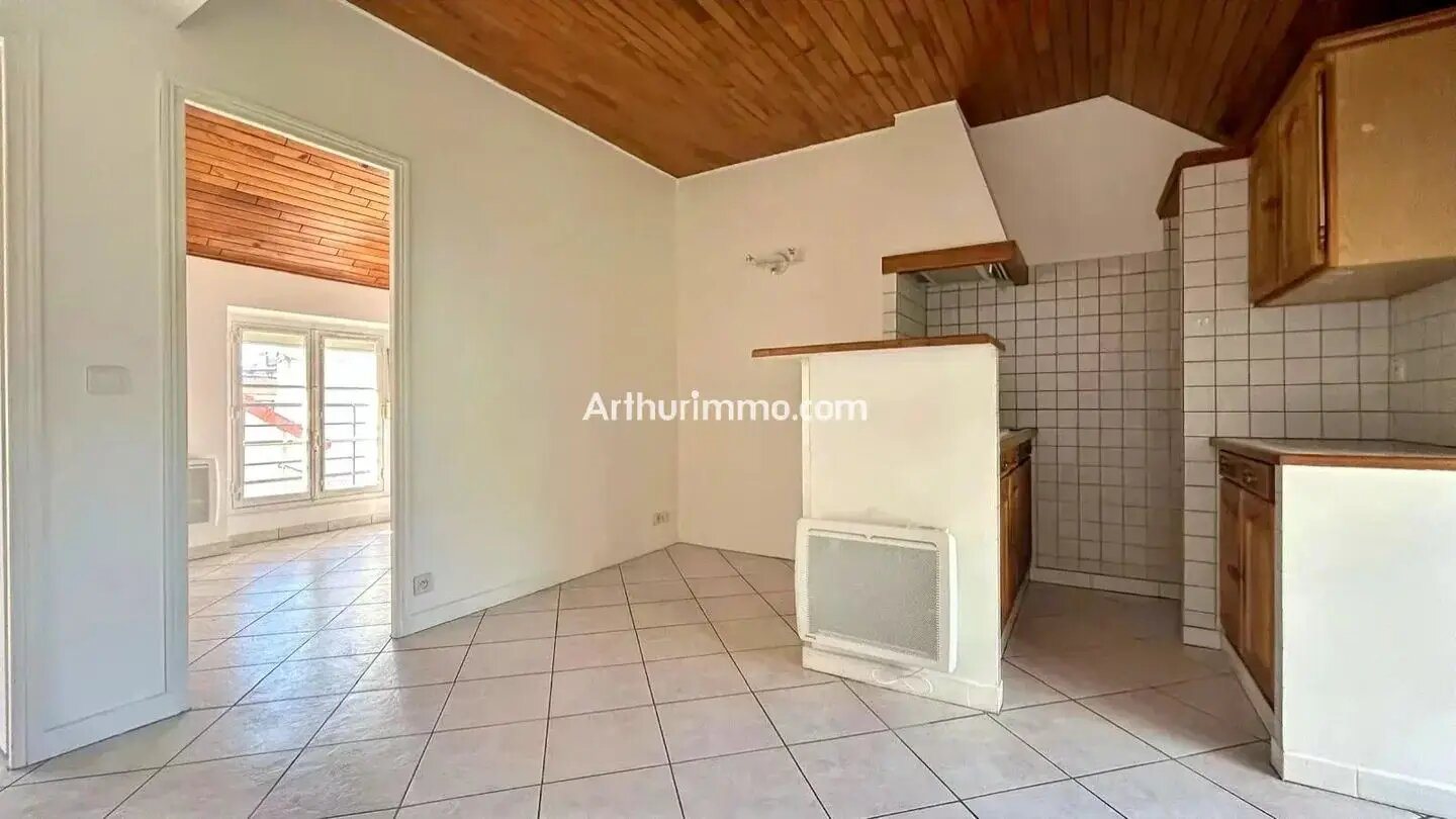 Appartement à louer, 26m², Sucy-en-Brie
