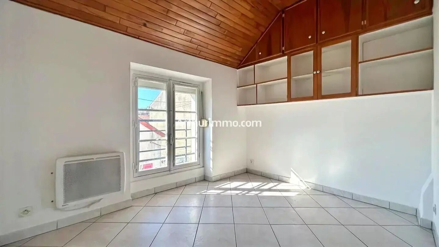 Appartement à louer, 26m², Sucy-en-Brie
