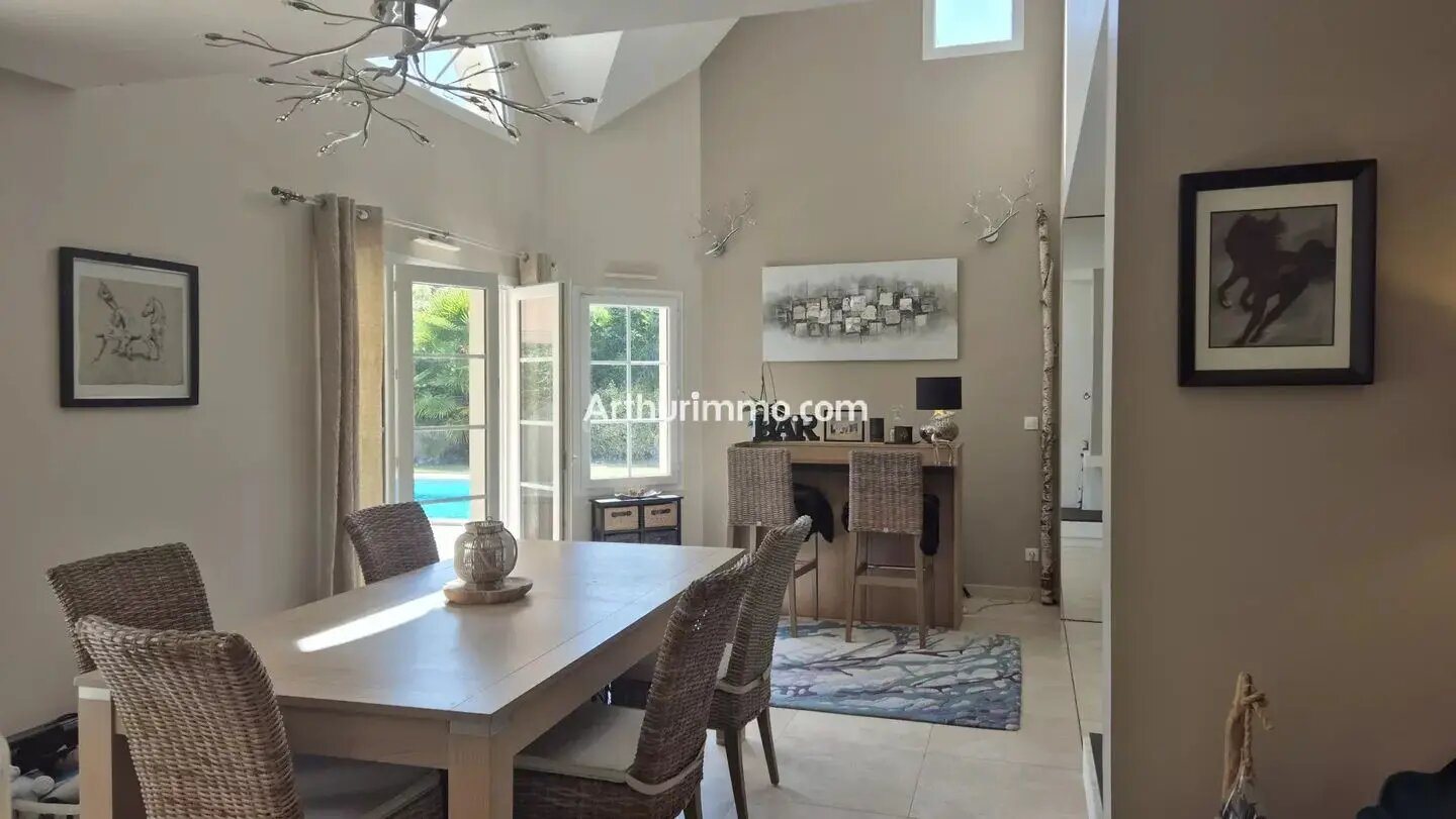 Maison à vendre, 195m², Sucy-en-Brie