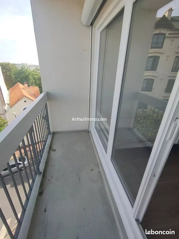 Appartement à louer, 16m², Saint-Maur-des-Fossés