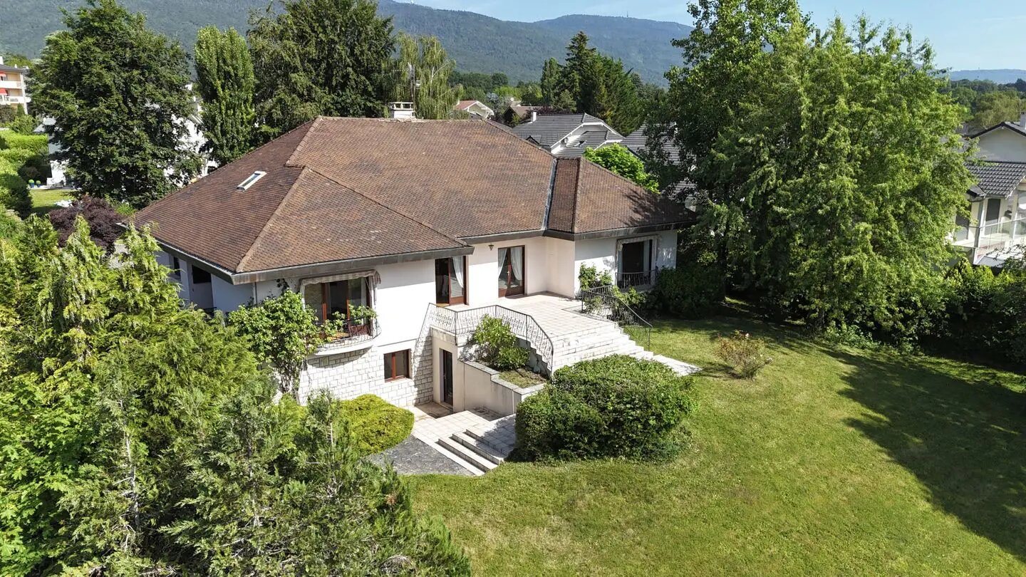 Maison à vendre, 423m², Divonne-les-Bains