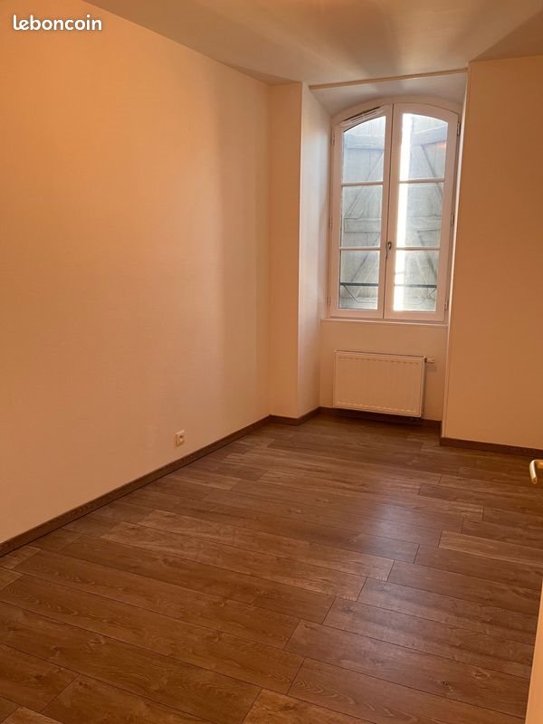 Appartement à louer, 66m², Angoulême