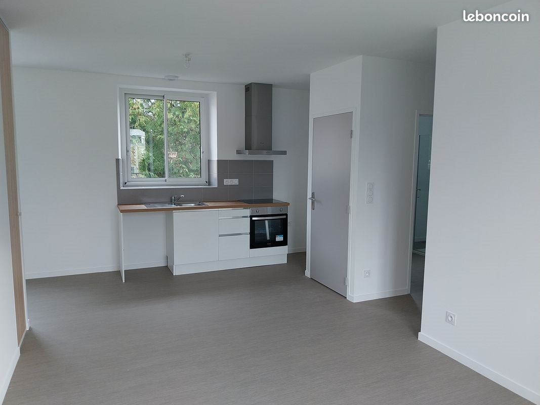 Appartement à louer, 46m², Chabanais