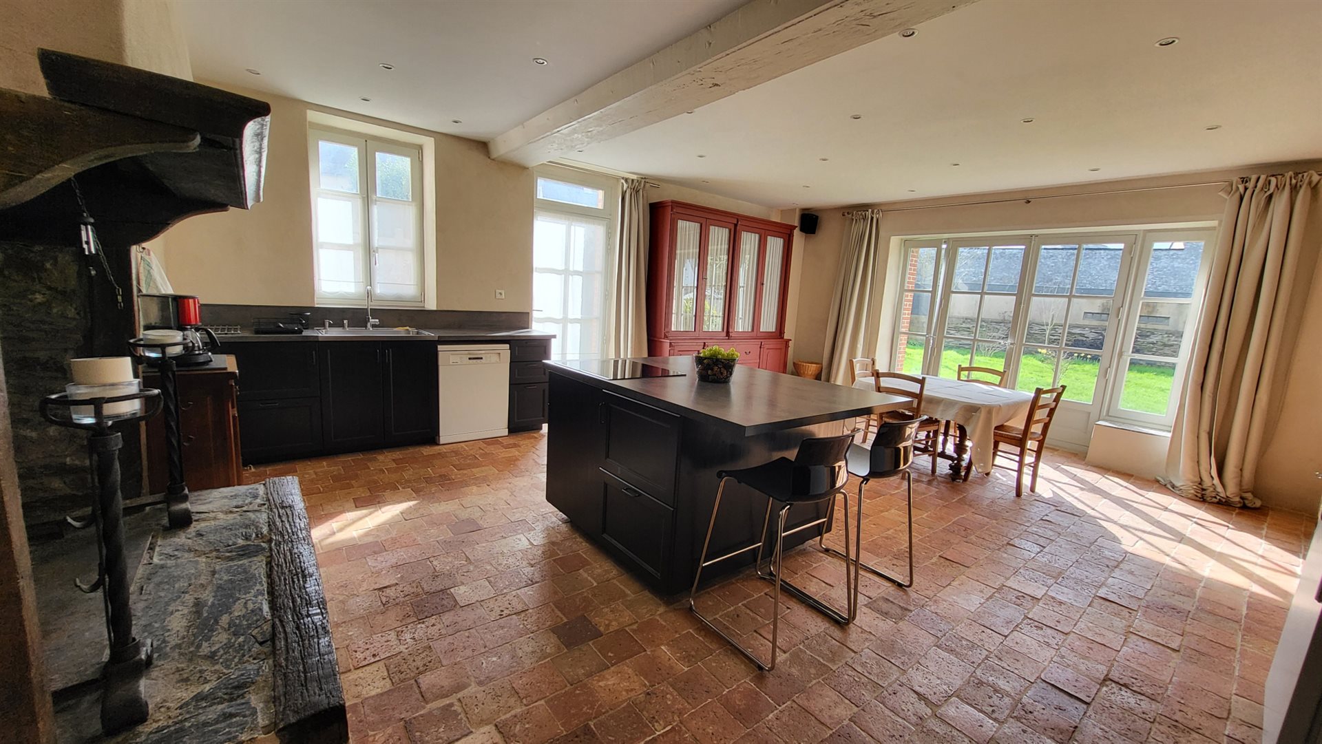 Maison à vendre, 306m², Issé