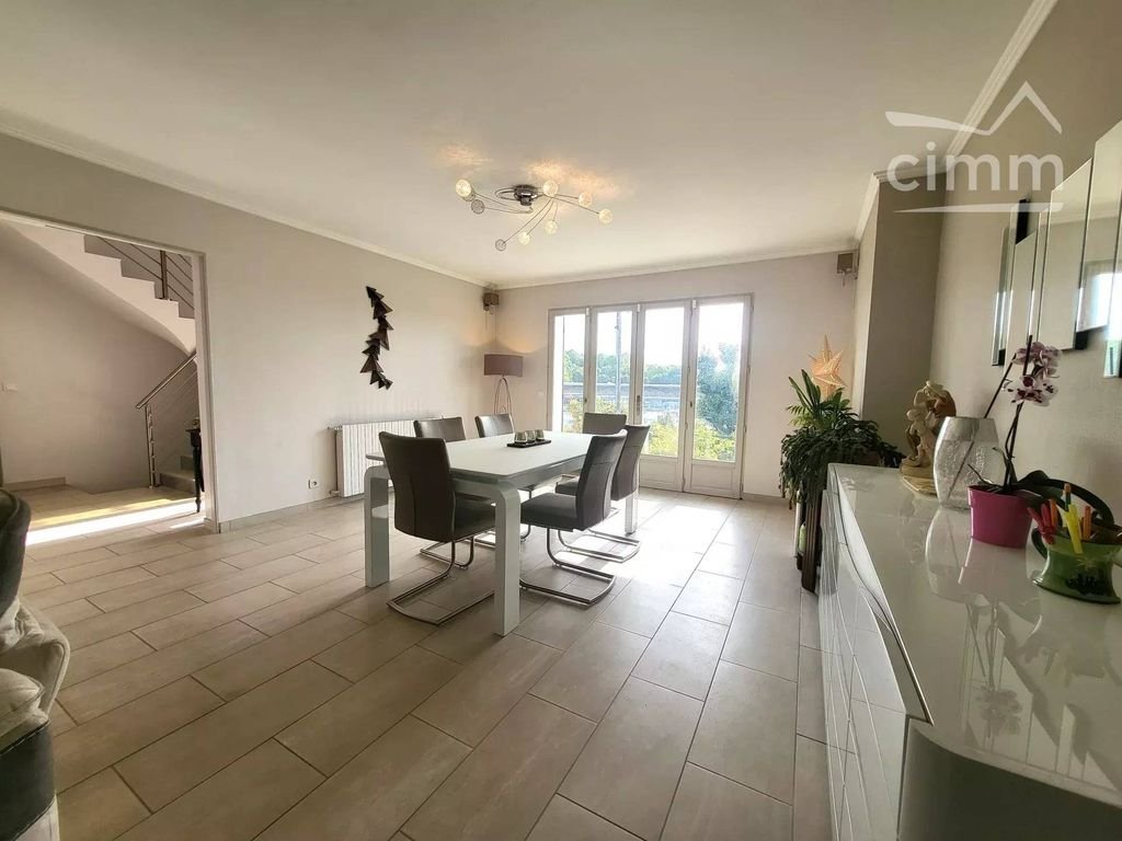 Maison à vendre, 137m², Le Thillay
