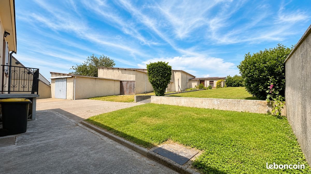 Maison à vendre, 115m², Saint-Arnoult-des-Bois