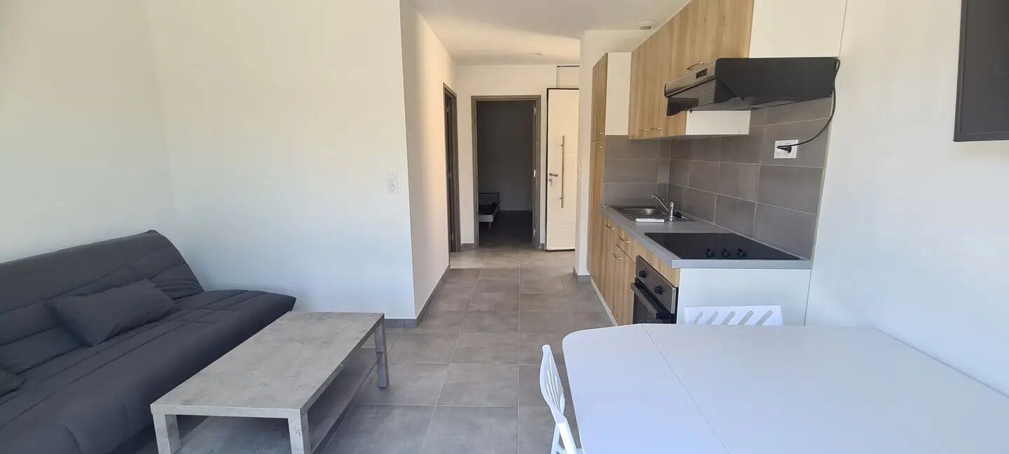 Appartement à louer, 35m², Corte