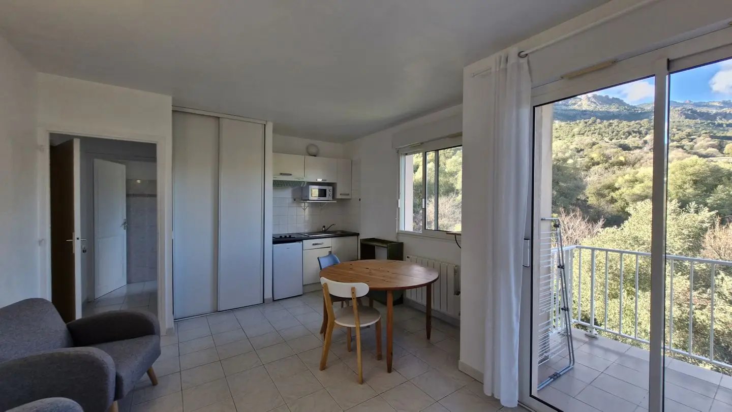 Appartement à louer, 26m², Corte