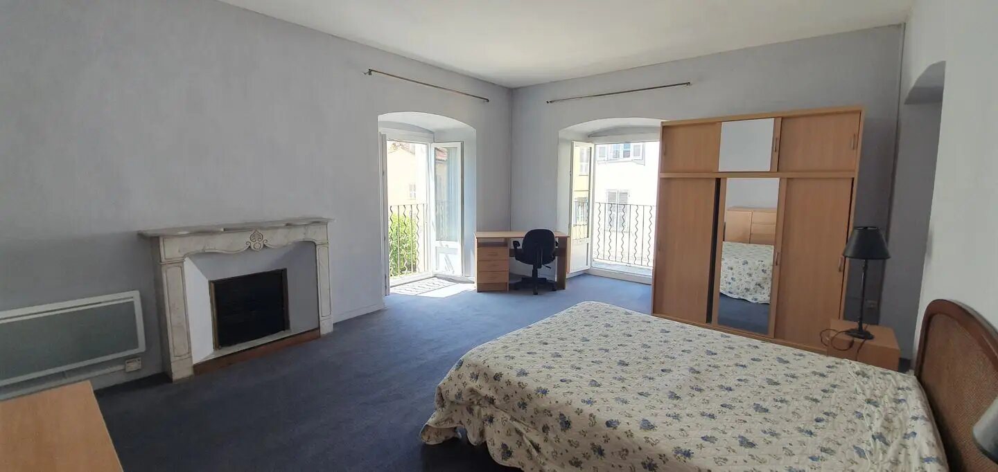 Appartement à louer, 70m², Corte