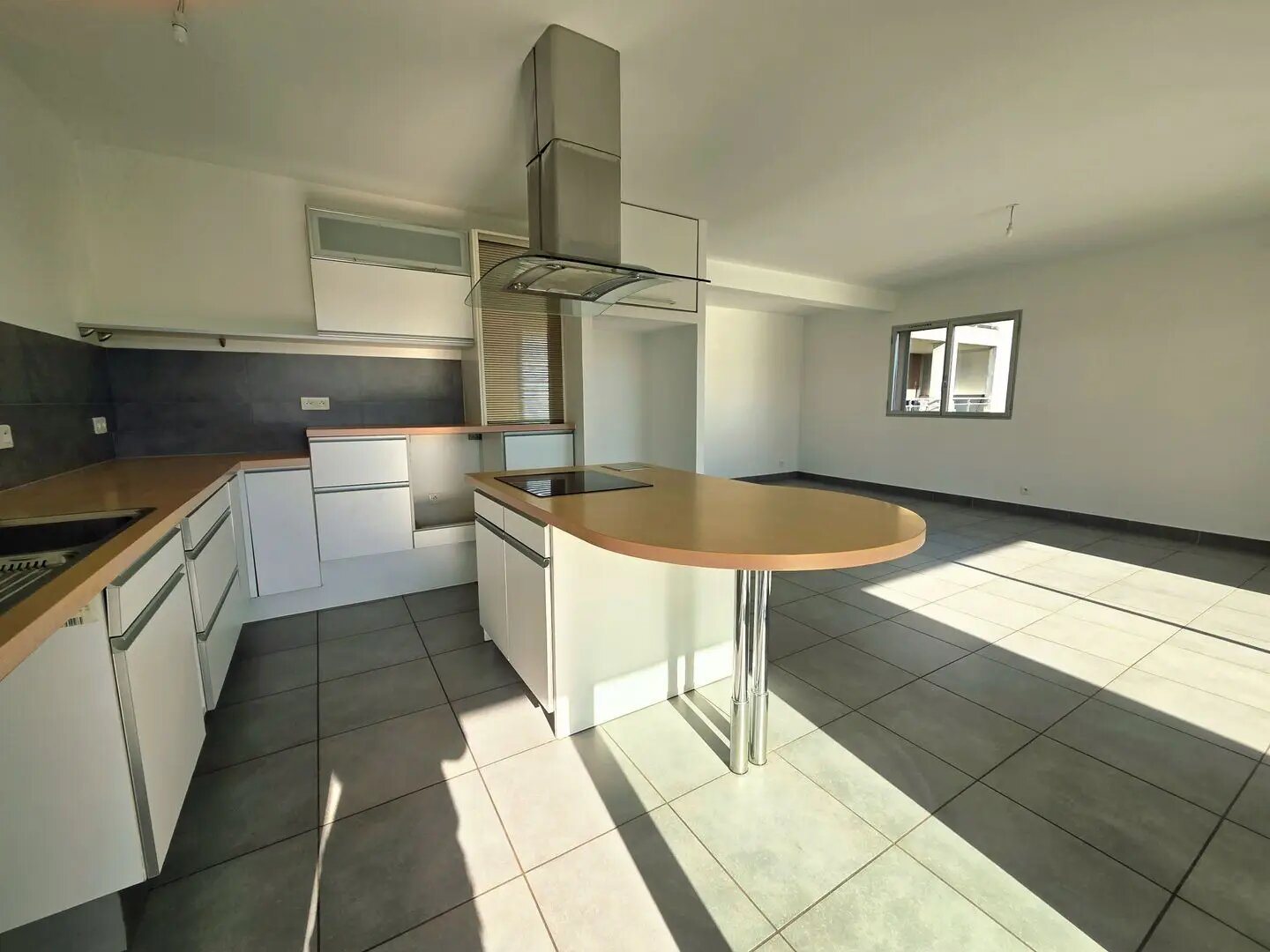 Appartement à vendre, 78m², Porto-Vecchio