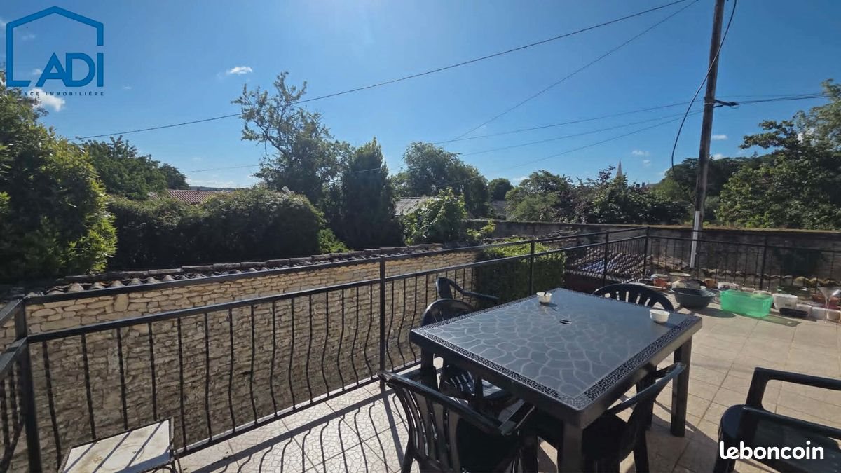 Maison à vendre, 122m², Saint-Maixent-l'Ecole