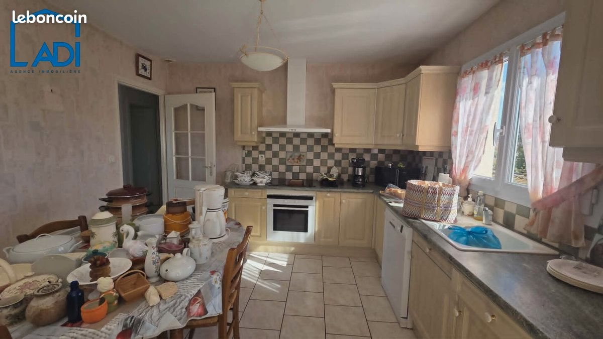 Maison à vendre, 122m², Saint-Maixent-l'Ecole