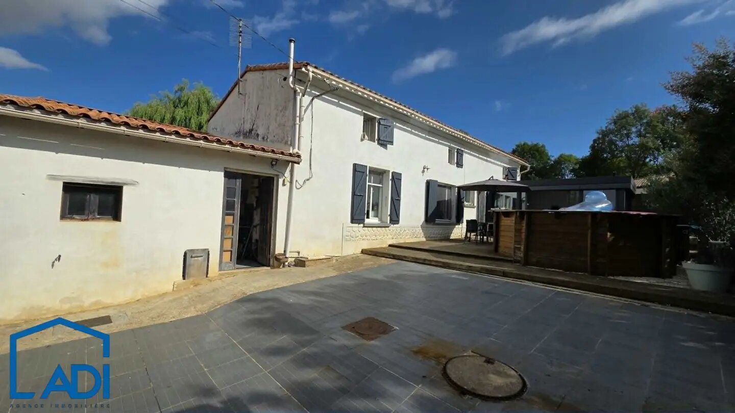 Maison à vendre, 99m², Azay-le-Brûlé