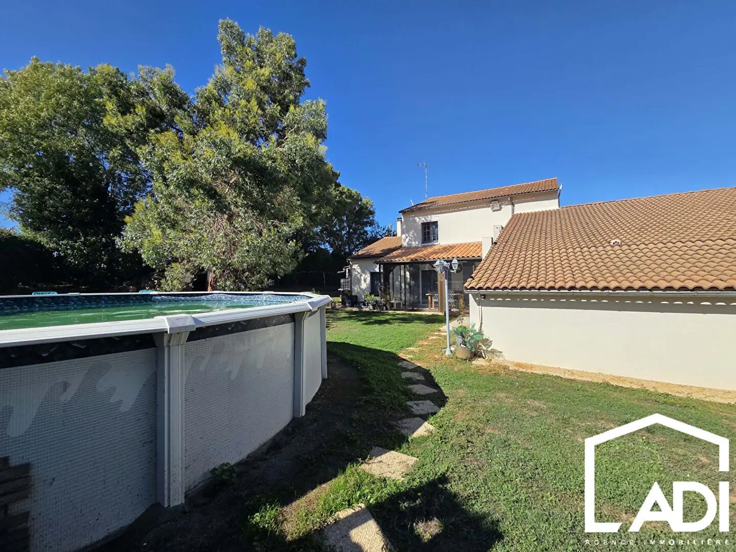 Maison à vendre, 144m², Saint-Martin-de-Saint-Maixent
