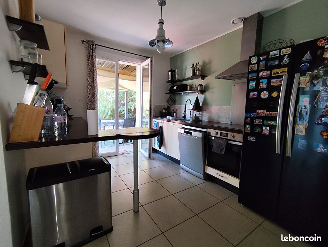 Maison à louer, 116m², Fressines