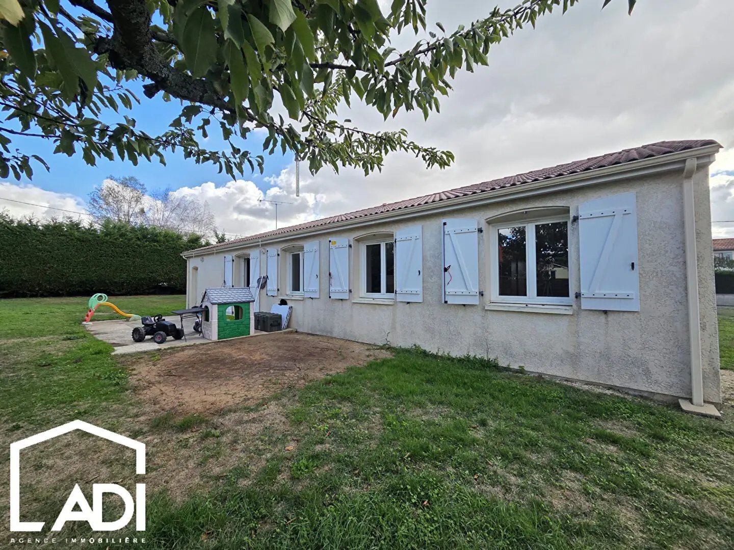 Maison à vendre, 109m², Exireuil