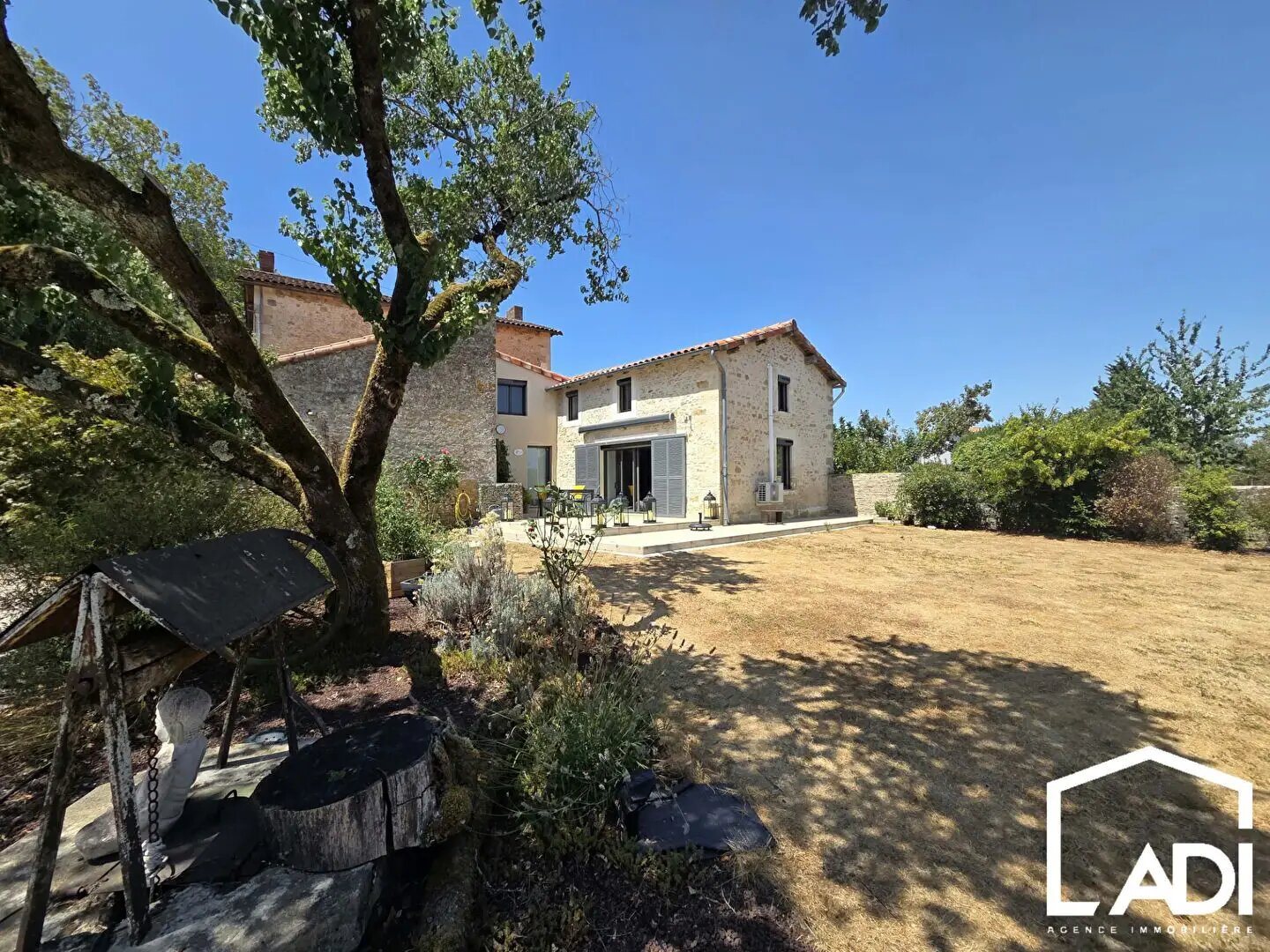 Maison à vendre, 157m², Exireuil