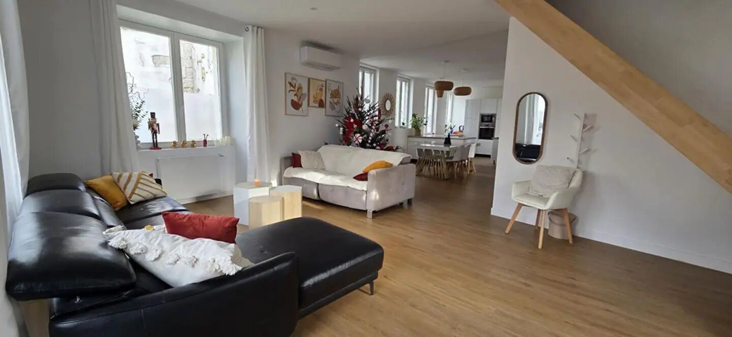 Maison à vendre, 182m², Saint-Maixent-l'École