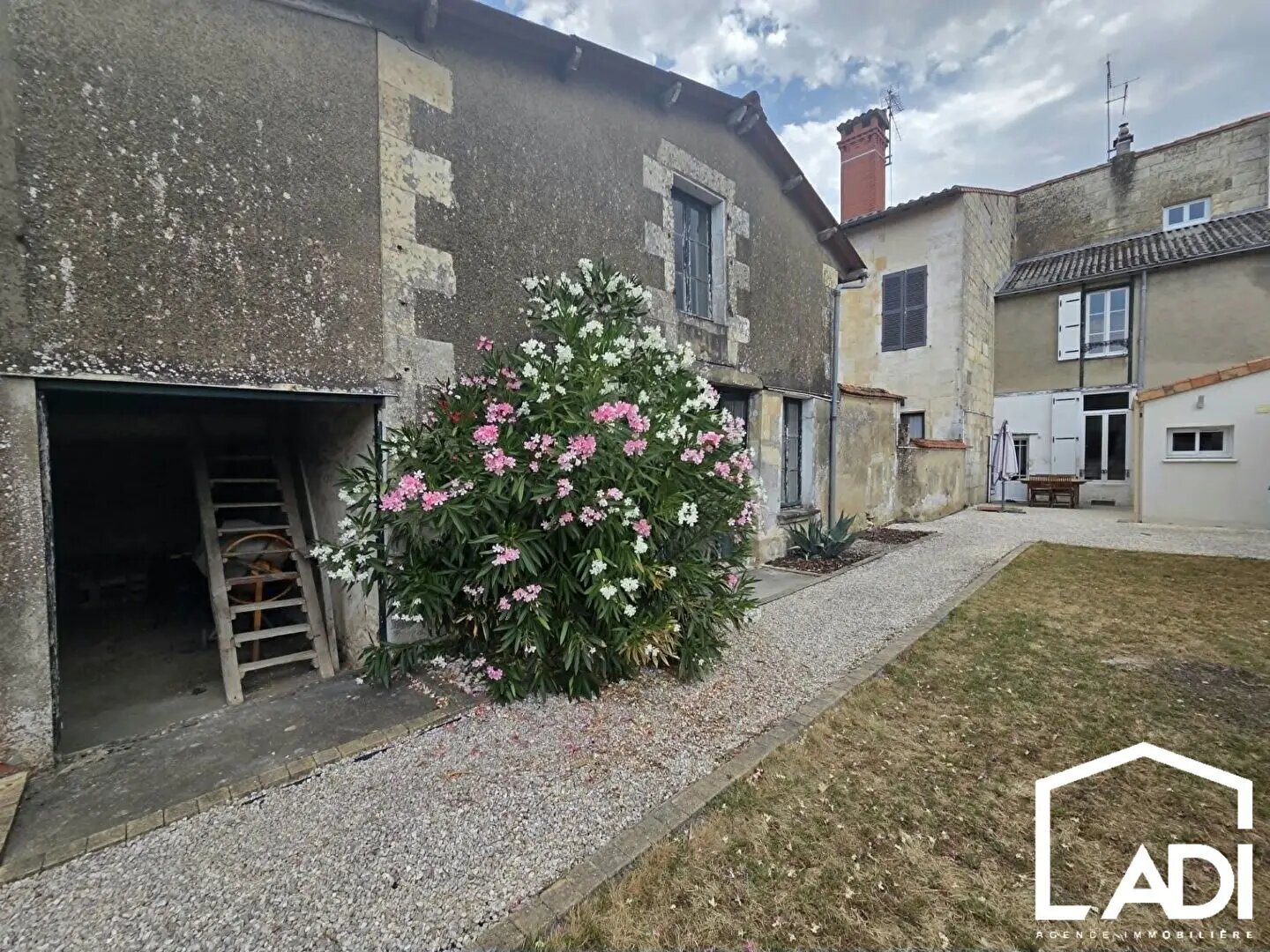 Maison à vendre, 129m², Saint-Maixent-l'Ecole