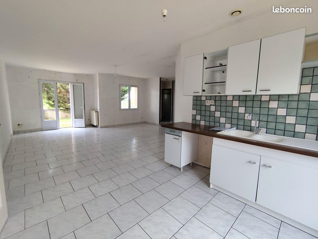 Maison à louer, 98m², Nanteuil